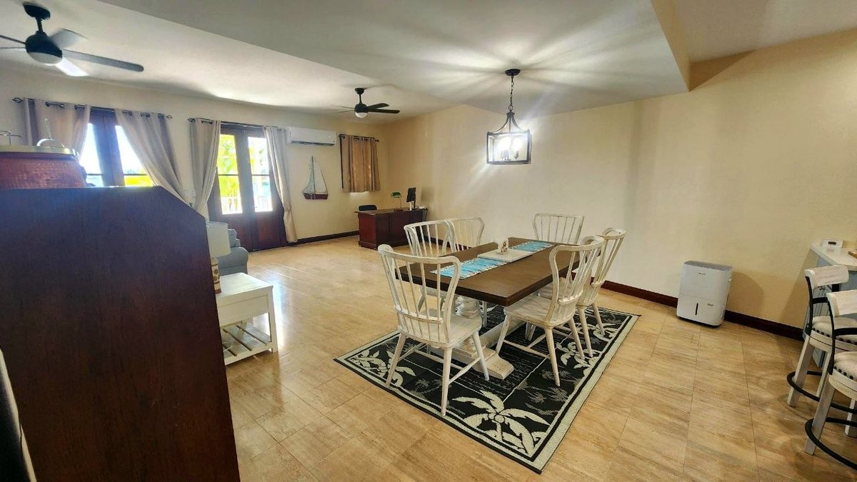 Dining Area 3