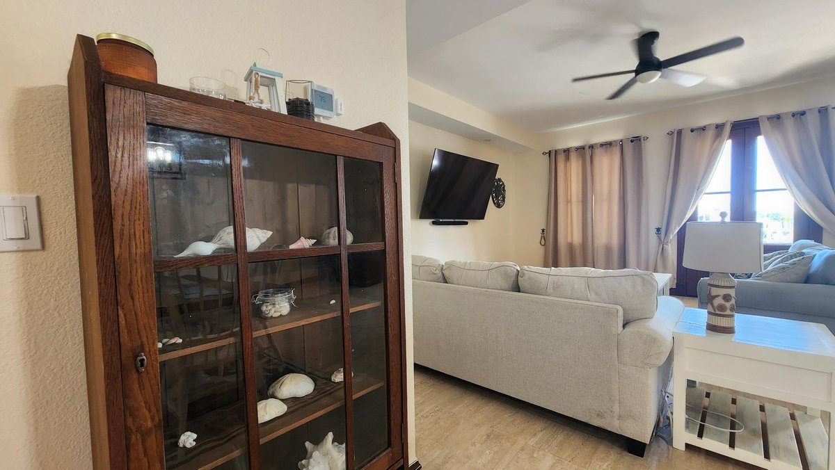Living Room 6
