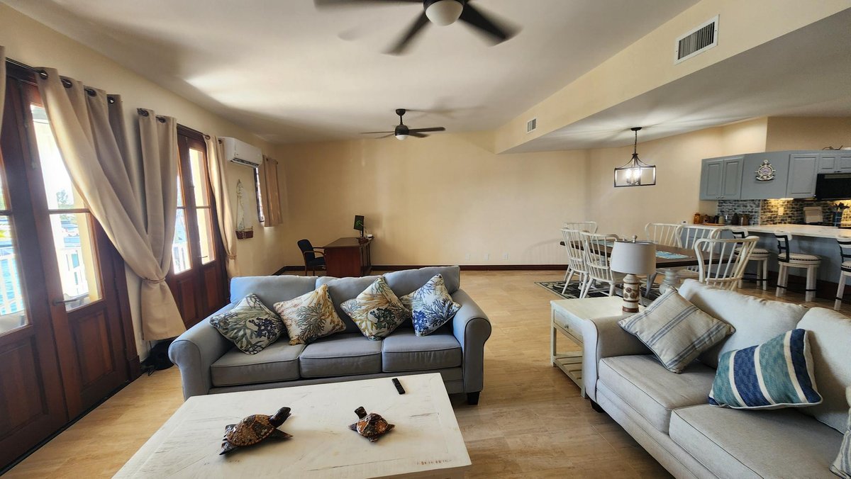 Living Room 4