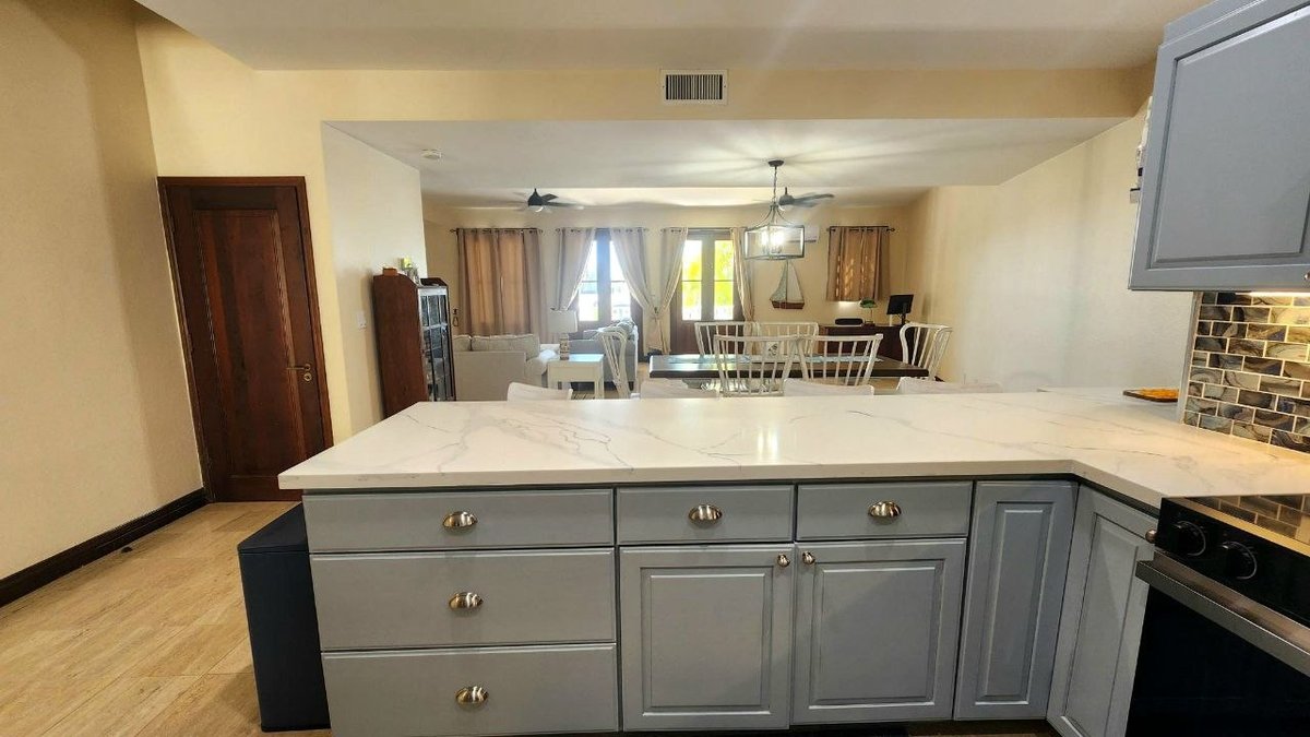 Kitchen 6
